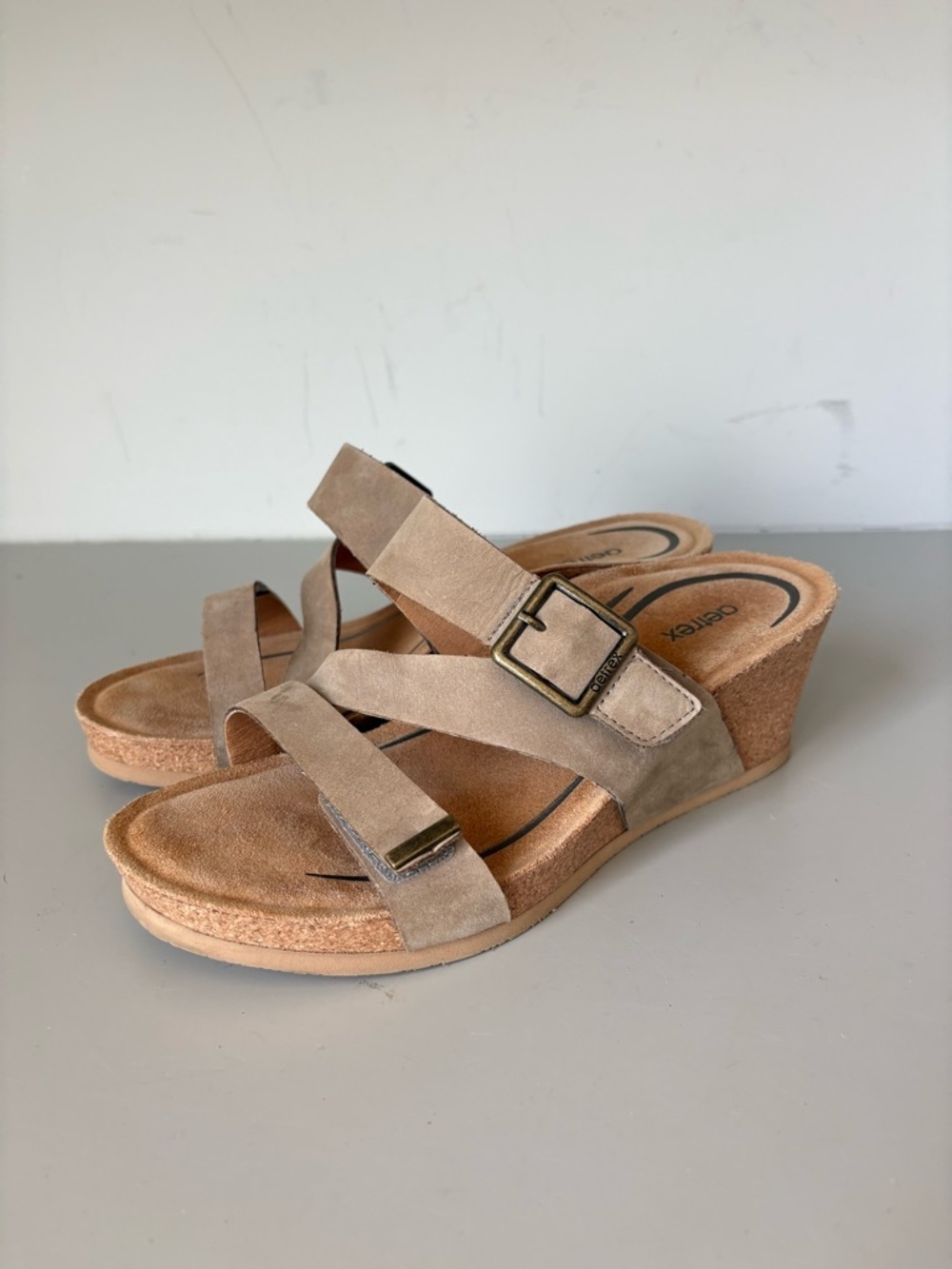 Aetrex Kimmy Arch Support Wedge Sandal Size 7 - Picture 7 of 11